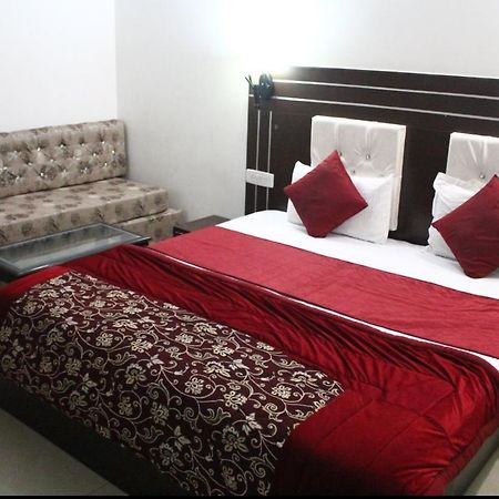 Oyo 16415 Hotel Kishore International Amritsar Exterior foto